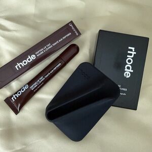 Rhode MagSafe lipcase with lip tint